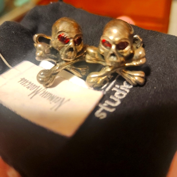 King Baby Studio Other - King baby skull and cross bones garnet cuff links